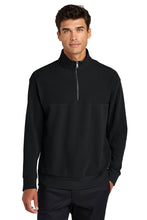 Load image into Gallery viewer, Men&#39;s Linear Texture Quarter Zip
